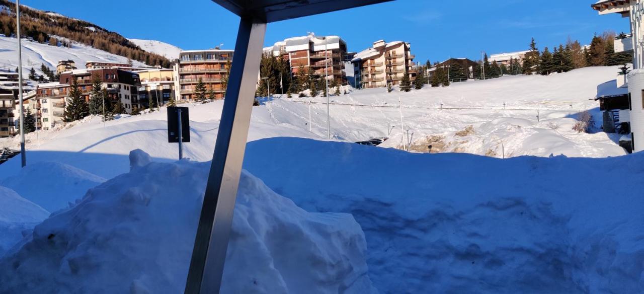 Teleo Vacanze - Villaggio Olimpico Di Colle Sestriere Eksteriør billede