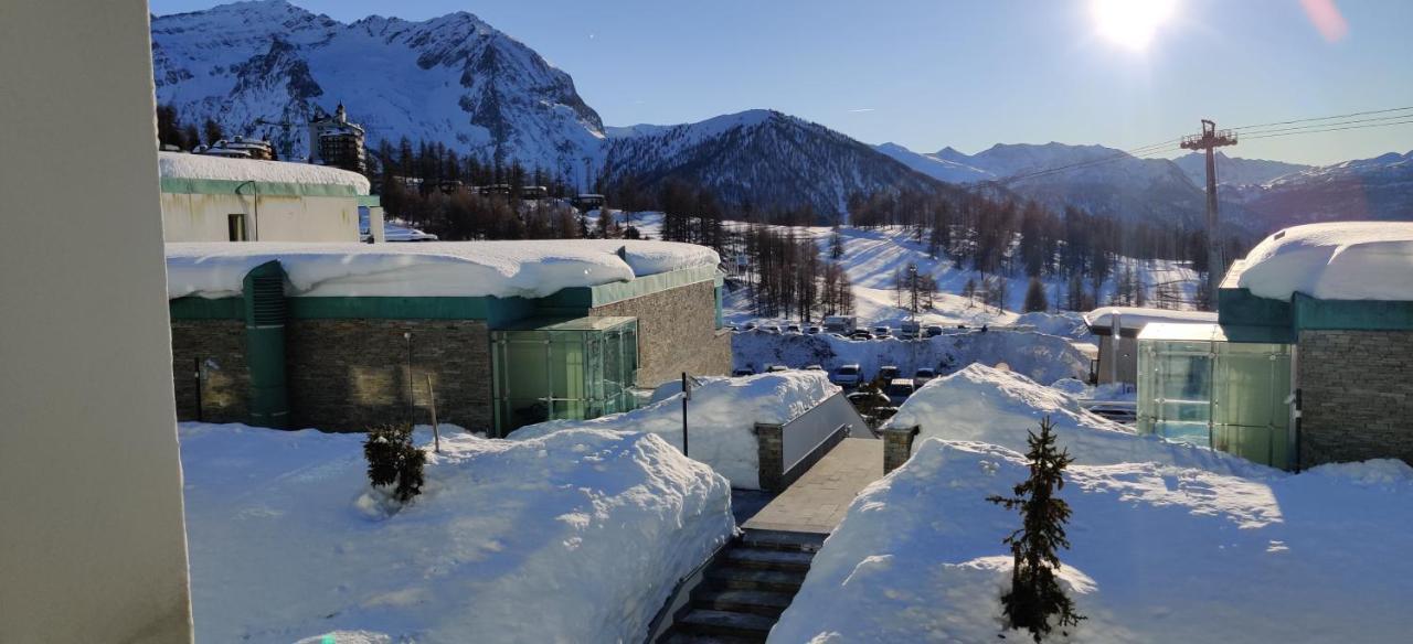 Teleo Vacanze - Villaggio Olimpico Di Colle Sestriere Eksteriør billede
