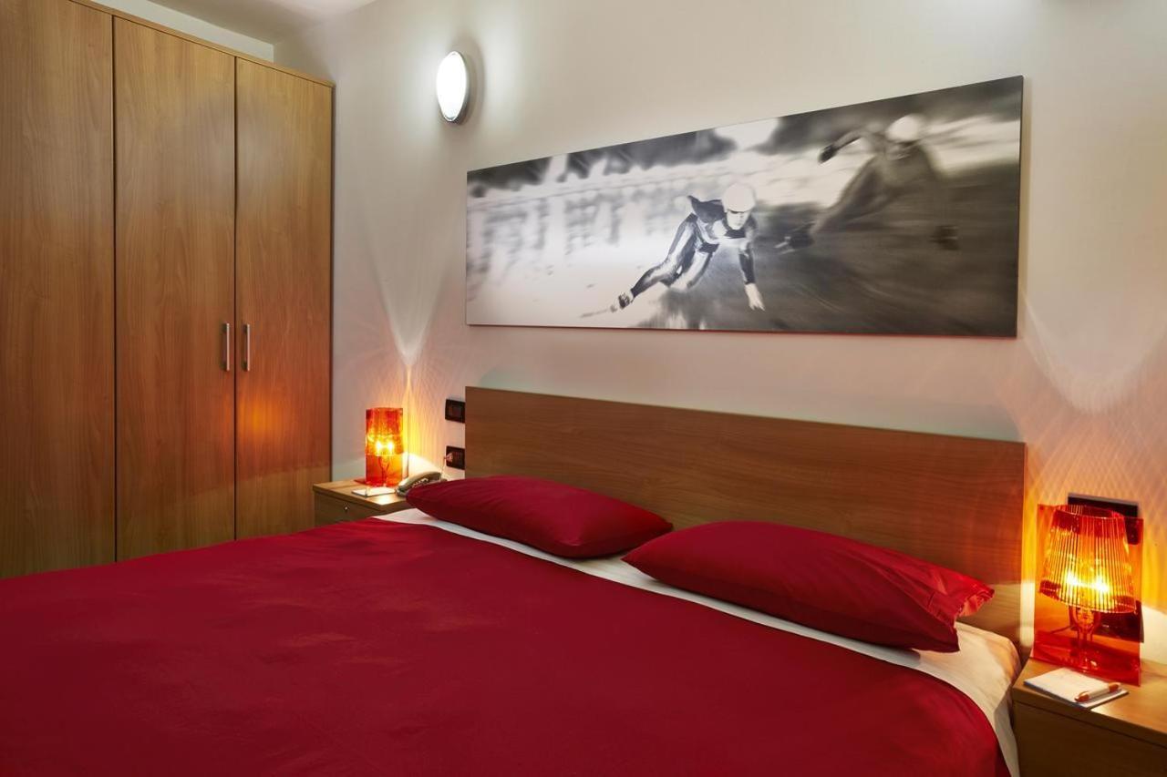 Teleo Vacanze - Villaggio Olimpico Di Colle Sestriere Eksteriør billede