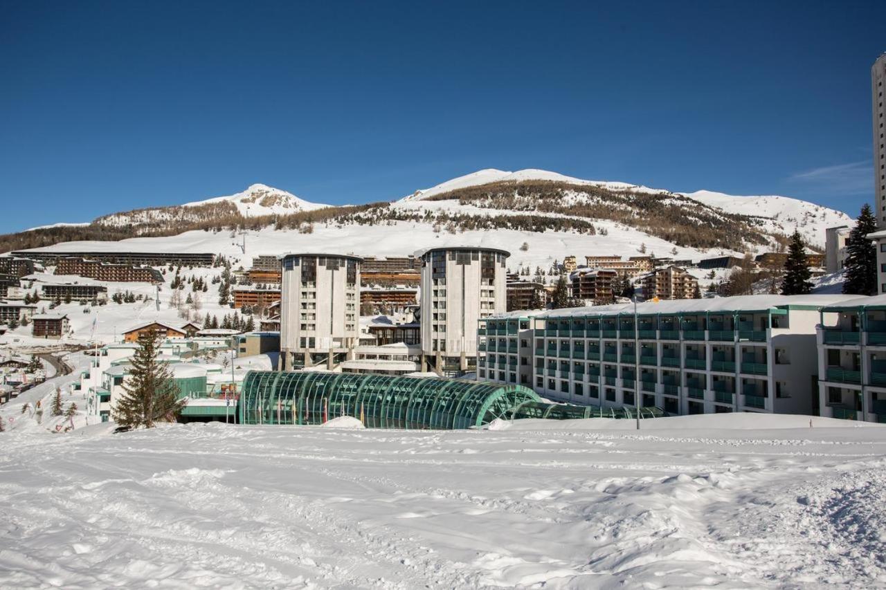 Teleo Vacanze - Villaggio Olimpico Di Colle Sestriere Eksteriør billede